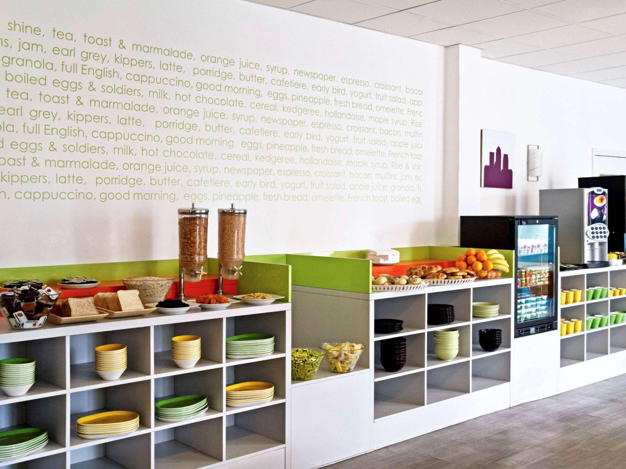 Ibis Styles London Croydon Hotel Exterior photo