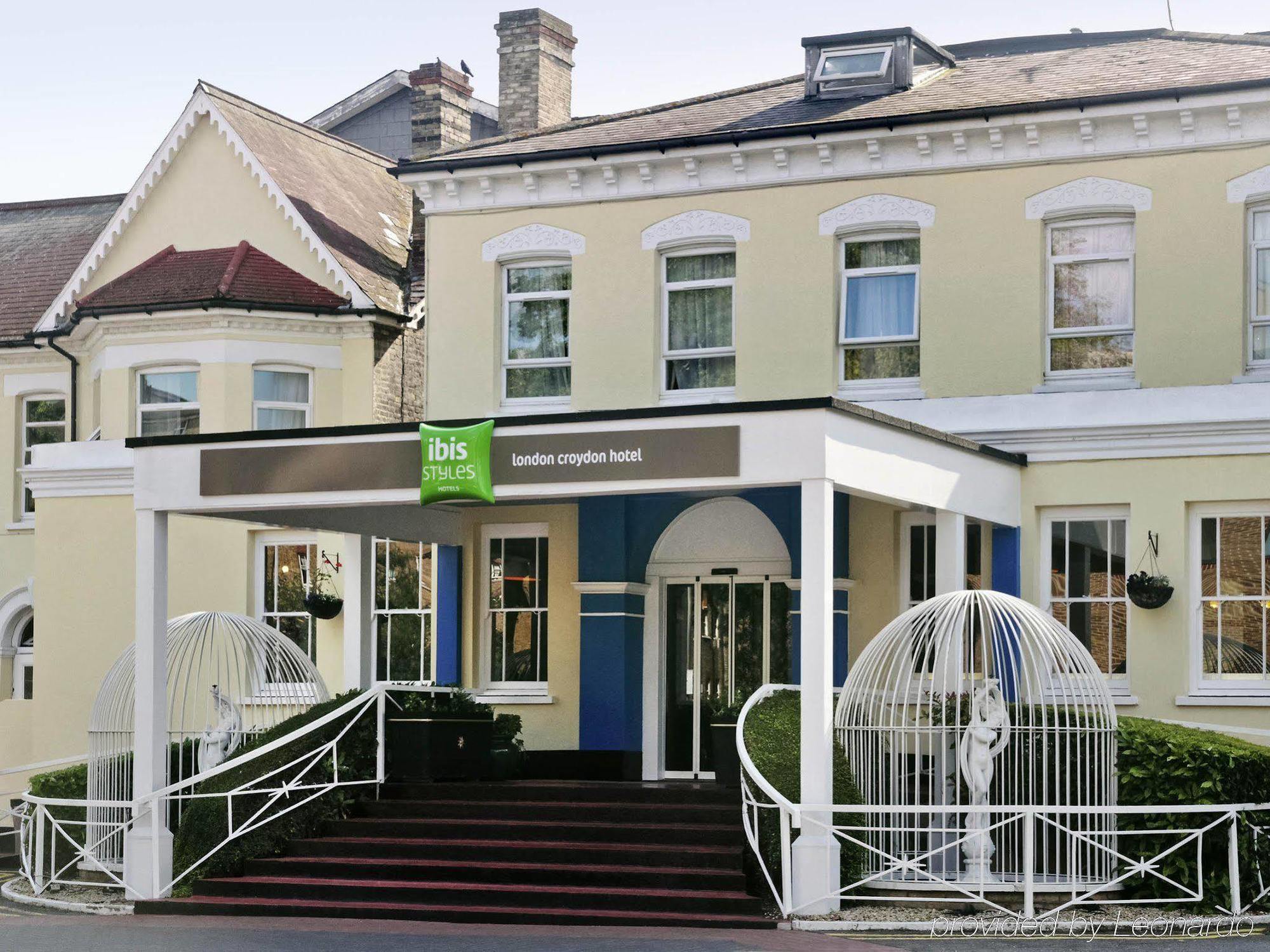 Ibis Styles London Croydon Hotel Exterior photo