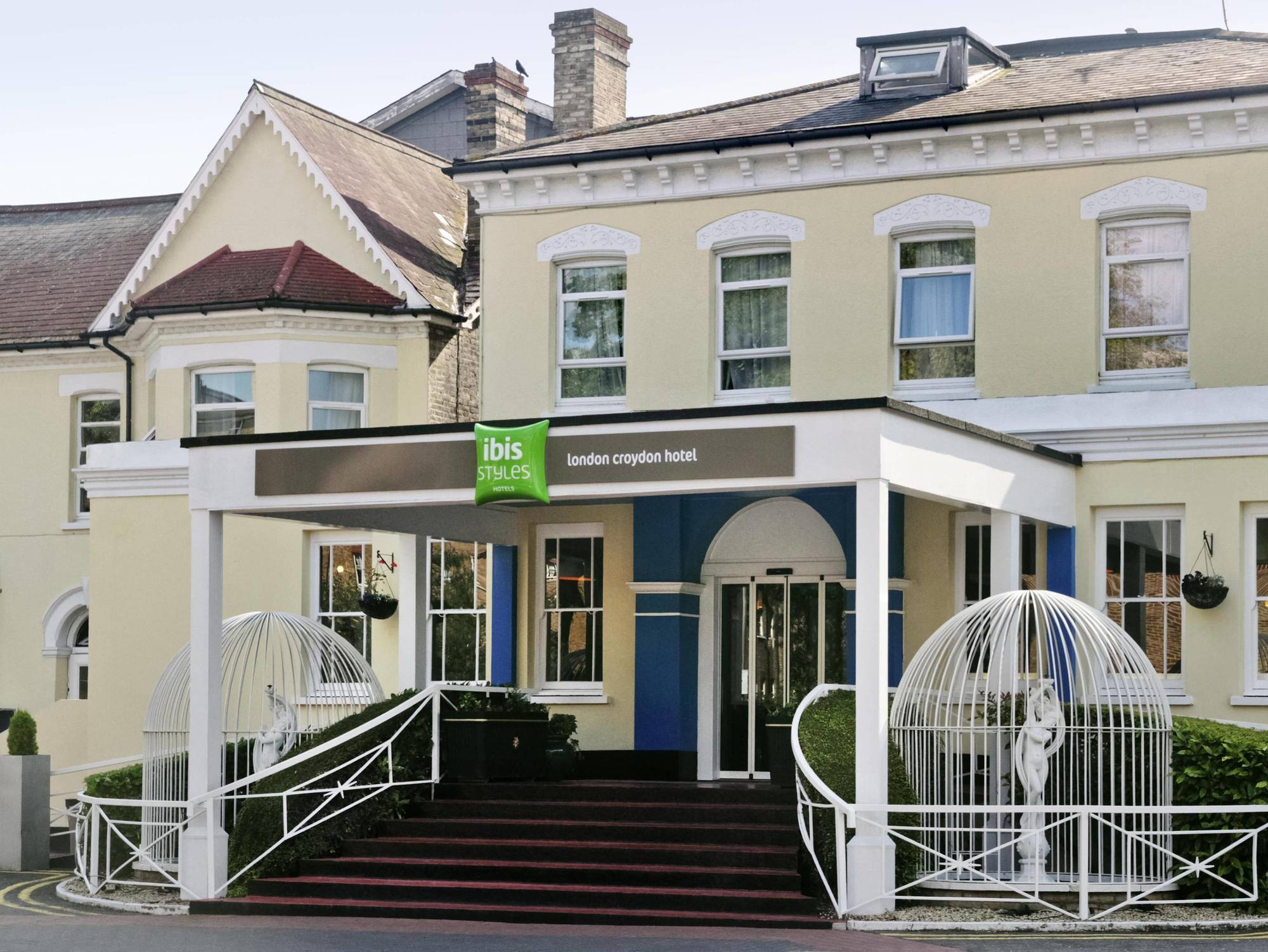 Ibis Styles London Croydon Hotel Exterior photo